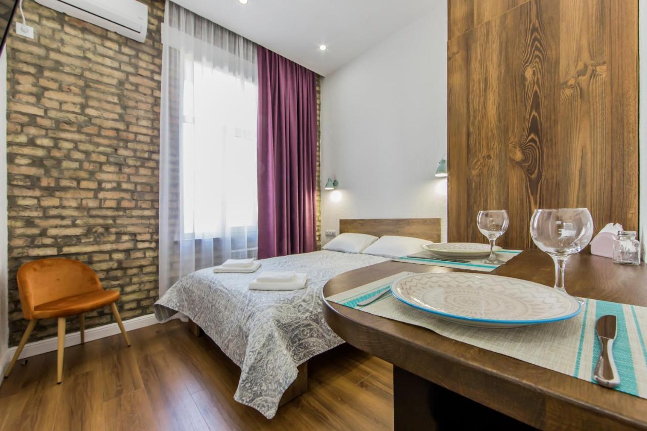 Kyiv City Loft Apart Hotel Extérieur photo